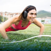 Πρακτικές ασκήσεις, δωρεάν και για όλα τα επίπεδα: Γιατί η καλλισθενική γυμναστική είναι σύμμαχος των γυναικών στην προεμμηνόπαυση